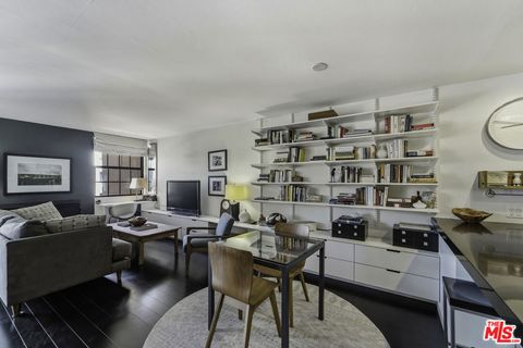 Photo of 740 N Kings Road #202, West Hollywood, CA 90069 (MLS # 26832805)