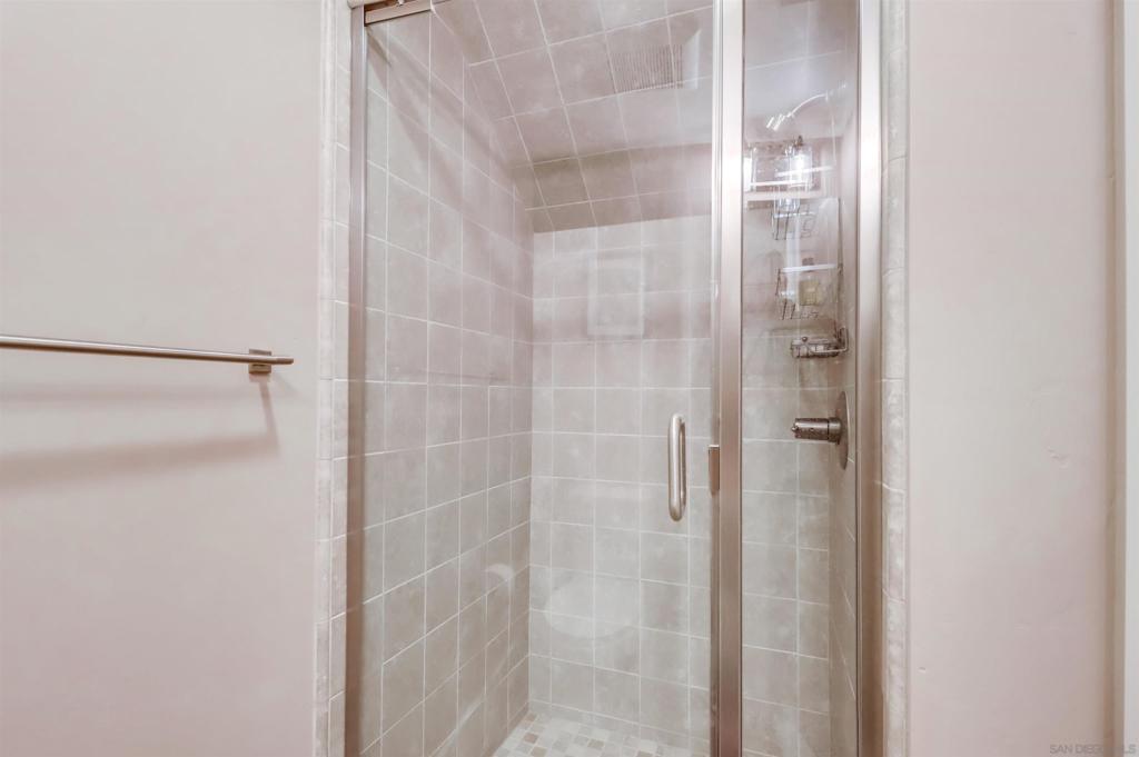 Mission Valley - Residential Lease