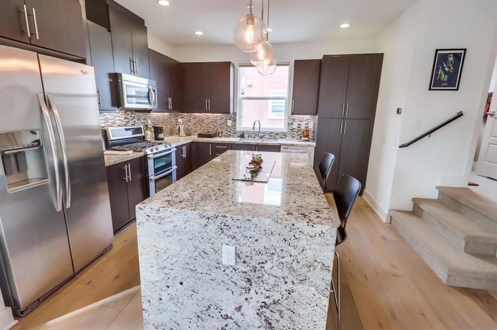 Mission Valley - Residential Lease