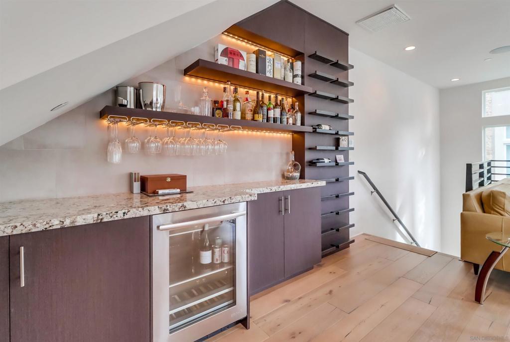 Mission Valley - Residential Lease