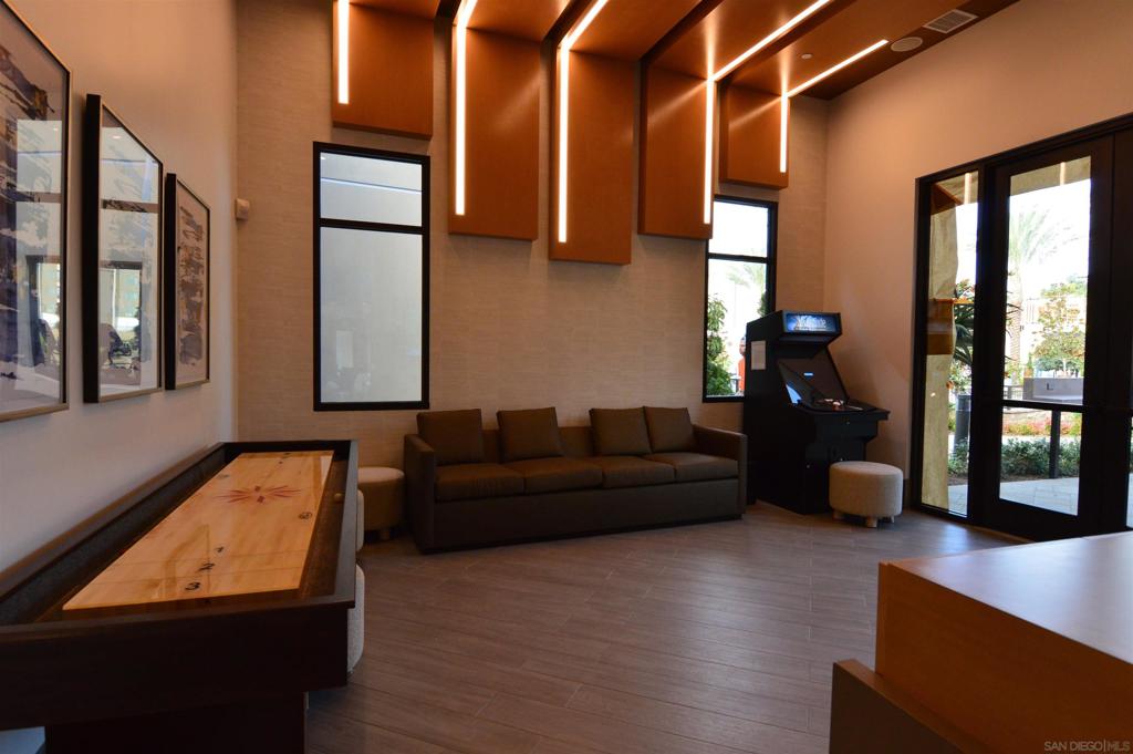 Mission Valley - Residential Lease