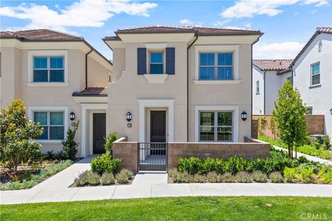 Photo of 112 Newburry, Irvine, CA 92618 (MLS # OC26100464)