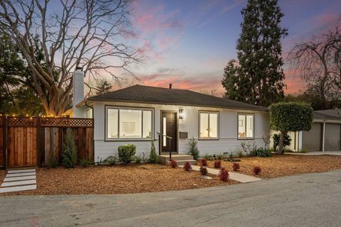 576 Green Manor Court Palo Alto CA 94301