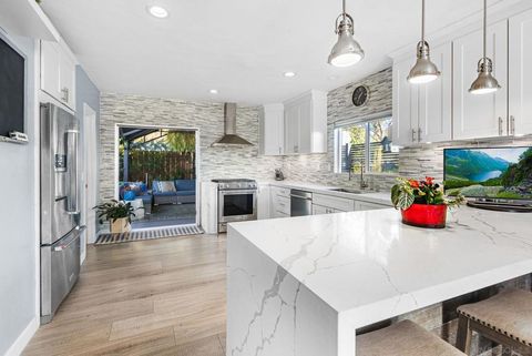 4407 Bancroft St San Diego CA 92116