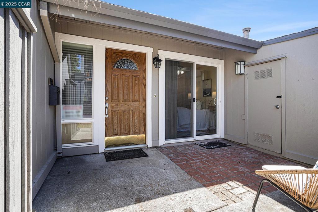 DIABLO COMMONS - Residential