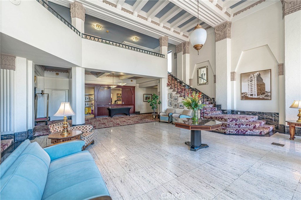 140 Linden Avenue 615