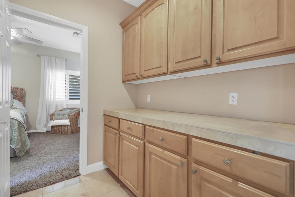 Magnesia Falls Cove - Residential