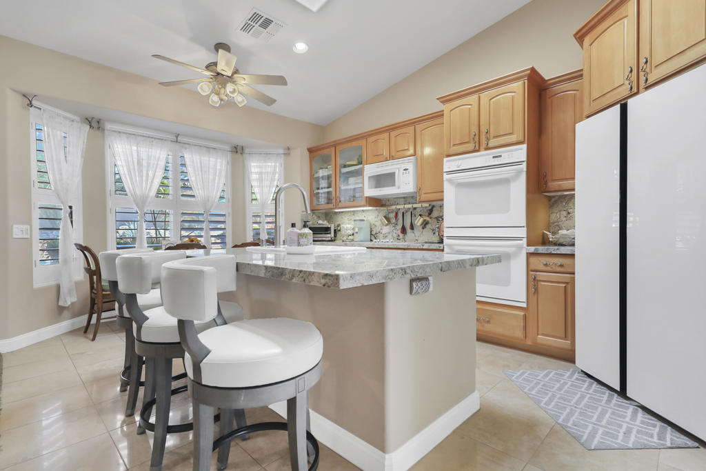 Magnesia Falls Cove - Residential