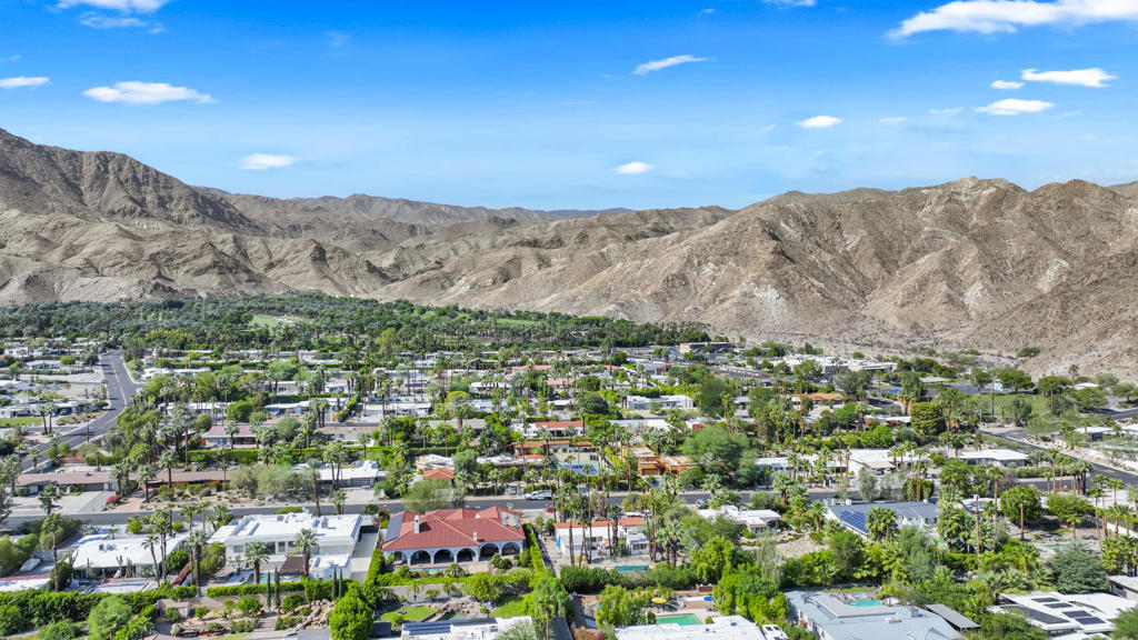 Magnesia Falls Cove - Residential
