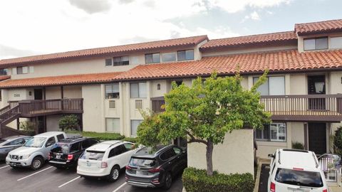 Photo of 2505 Navarra Dr. #325, Carlsbad, CA 92009 (MLS # NDP2602196)