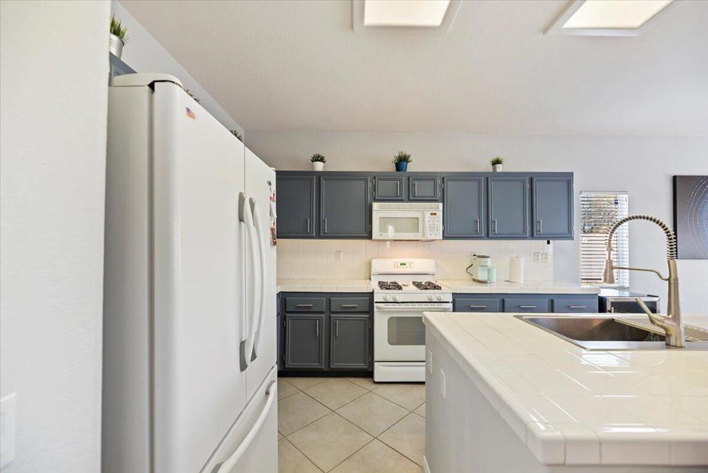 Mountain Gate - Residential