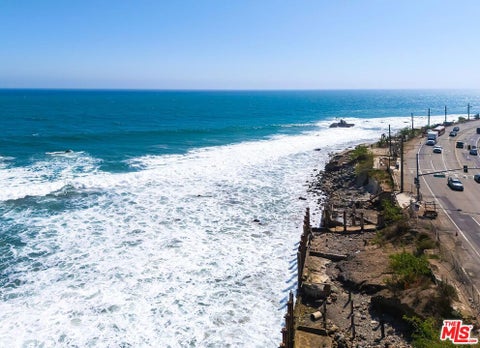Tiny photo for 19850 Pacific Coast Highway, Malibu, CA 90265 (MLS # 26868741)
