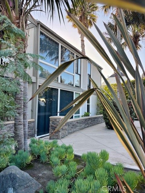 Tiny photo for 280 Aster Street #4, Laguna Beach, CA 92651 (MLS # LG25232531)