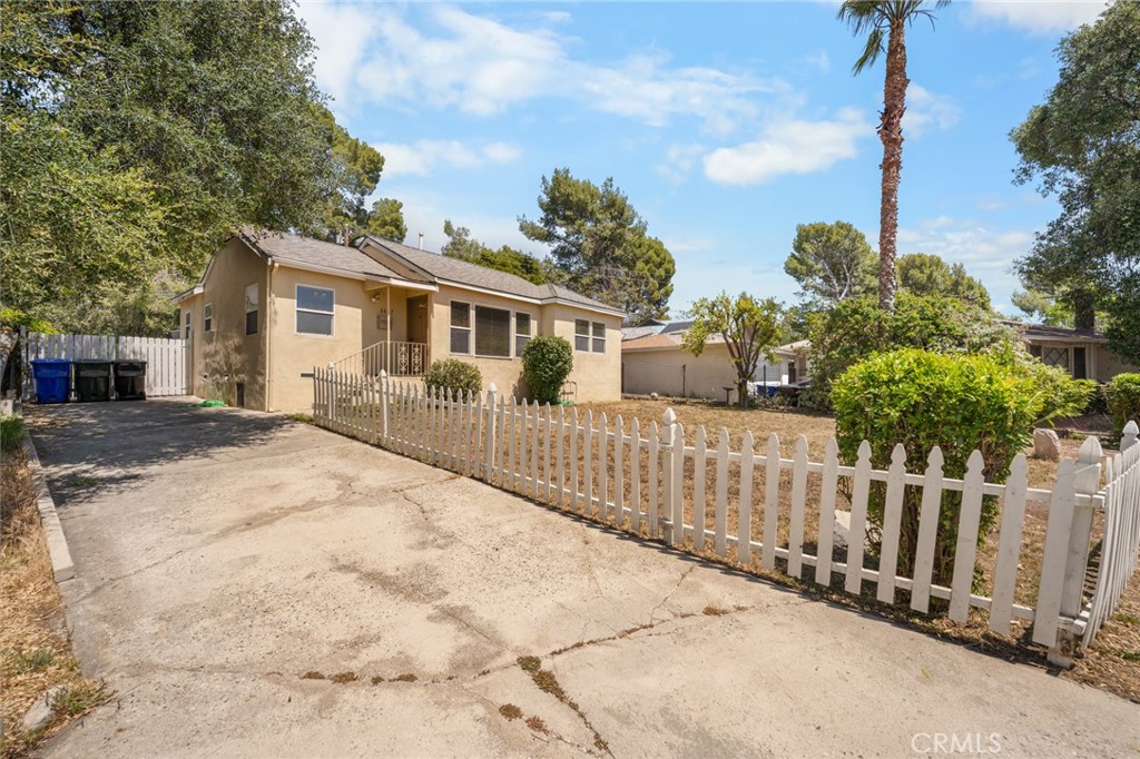 2637 Mayfield