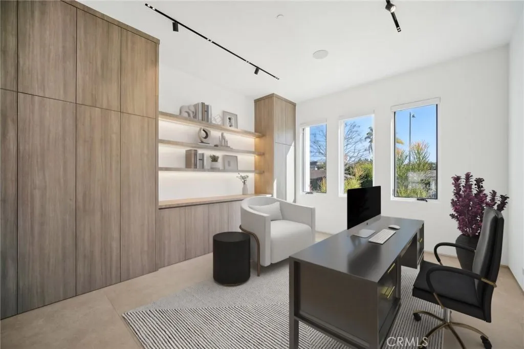 Encino, California 91316, United States, 6 Bedrooms Bedrooms, ,7 BathroomsBathrooms,Residential,Active,182136