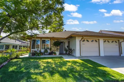 19334 Oak Crossing Rd, Newhall, CA 91321 - MLS#: SR26040950