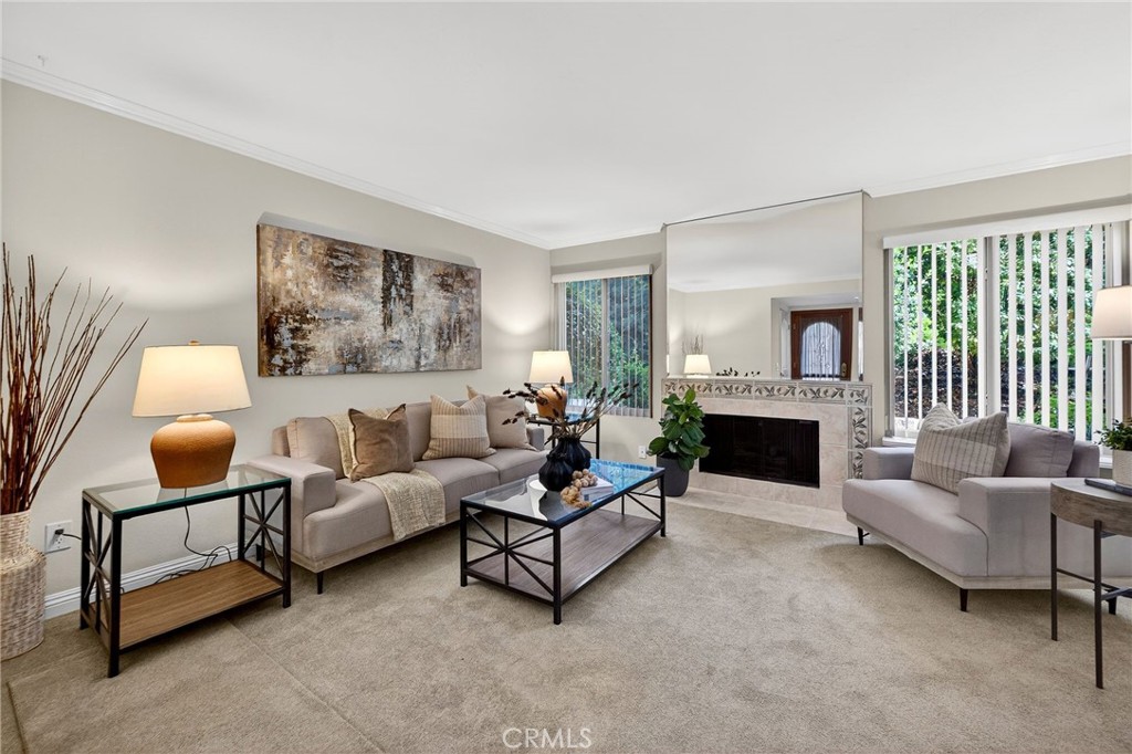 140 E El Norte Parkway 74