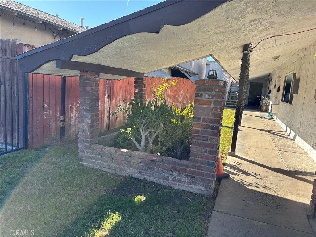 Photo of 411 N Rose St, Anaheim, CA 92805 (MLS # PW26008818)
