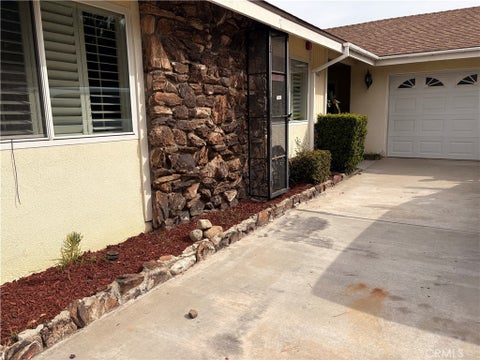 Photo of 967 W 13th ST, Upland, CA 91786 (MLS # OC26221148)