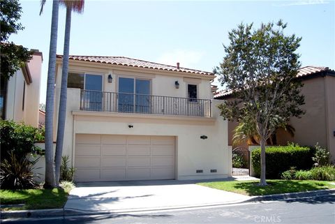Photo of 5720 Malaga Place, Long Beach, CA 90814 (MLS # PV26059562)