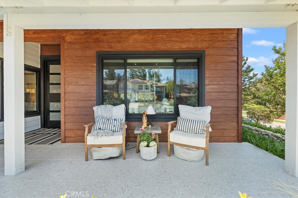 2873 Longspur Drive