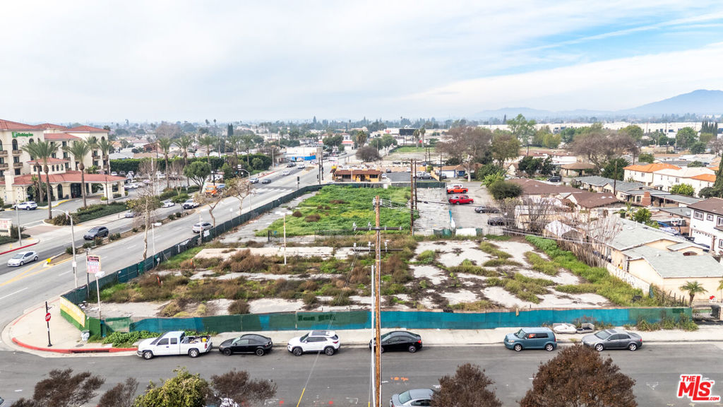 9933 Valley Boulevard