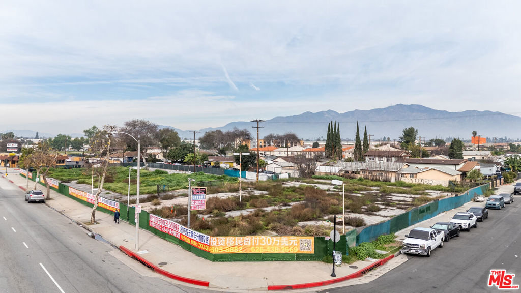 9933 Valley Boulevard