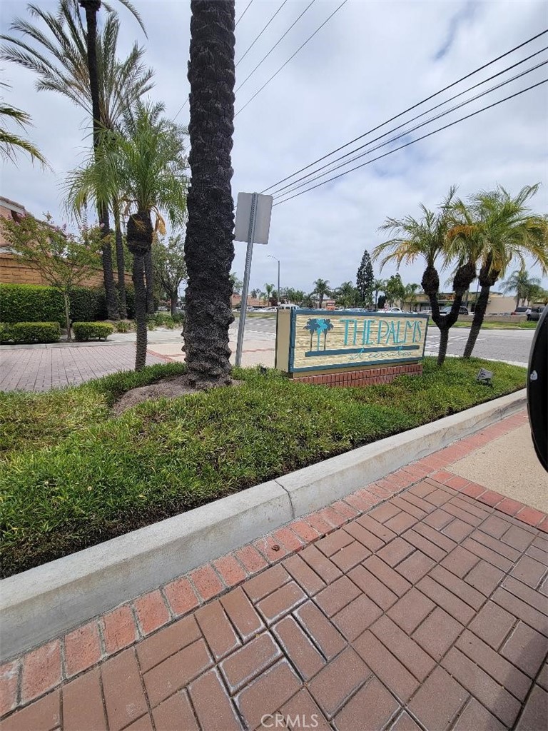12151 Saint Tropez