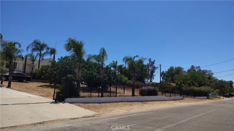 Photo of 9550 52nd ST, Jurupa Valley, CA 92509 (MLS # IV26133302)
