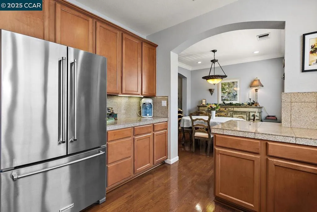 Pleasant Hill, California 94523, United States, 2 Bedrooms Bedrooms, ,3 BathroomsBathrooms,Residential,Active,158466