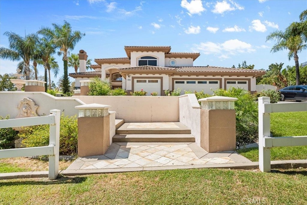 5540 High Meadow