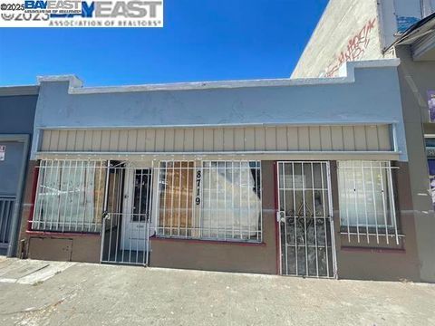 Photo of 8719 International Blvd Blvd, Oakland, CA 94621 (MLS # 41116512)