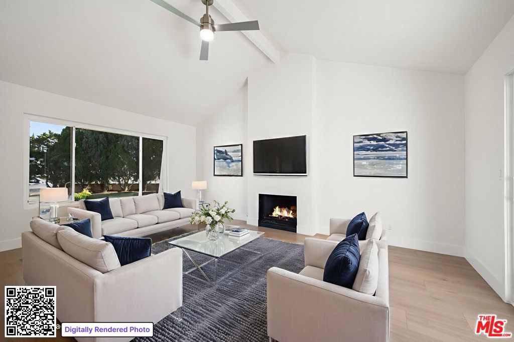 401 N Deerfield Street