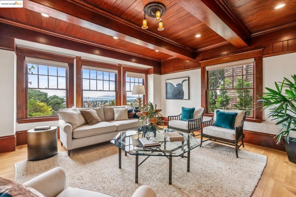 BERKELEY HILLS - Residential