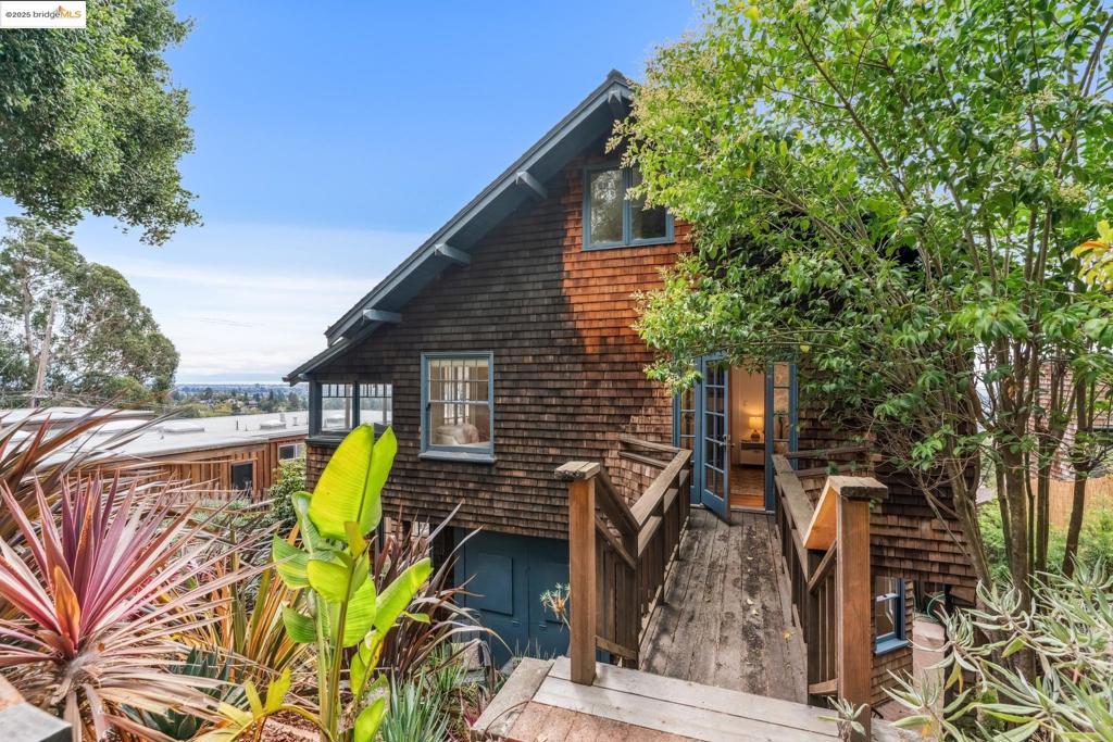 BERKELEY HILLS - Residential