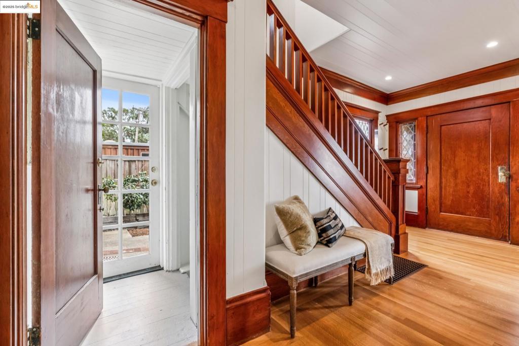 BERKELEY HILLS - Residential