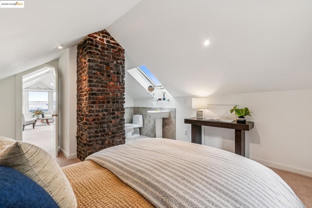 BERKELEY HILLS - Residential