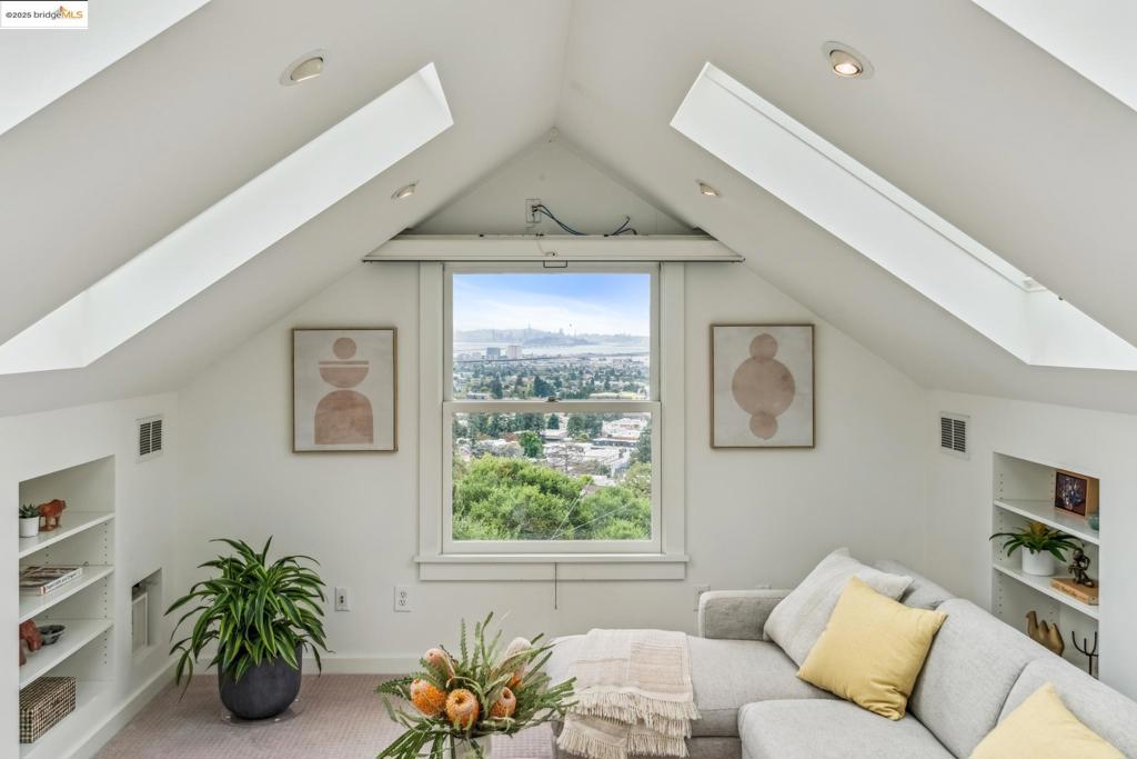 BERKELEY HILLS - Residential