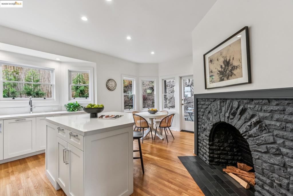 BERKELEY HILLS - Residential