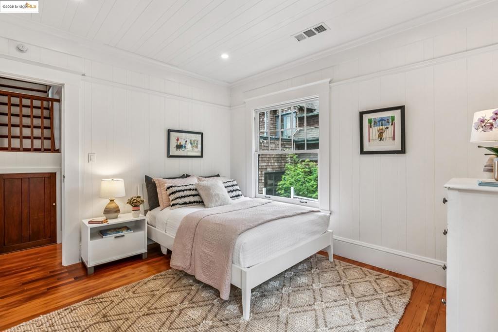 BERKELEY HILLS - Residential