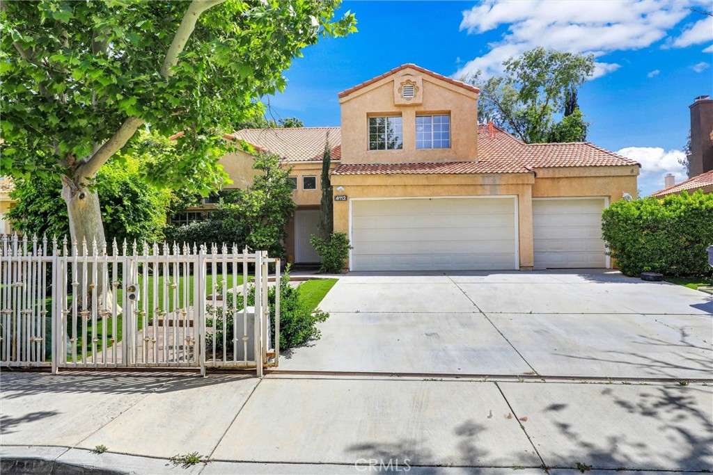 4112 Lexington Court