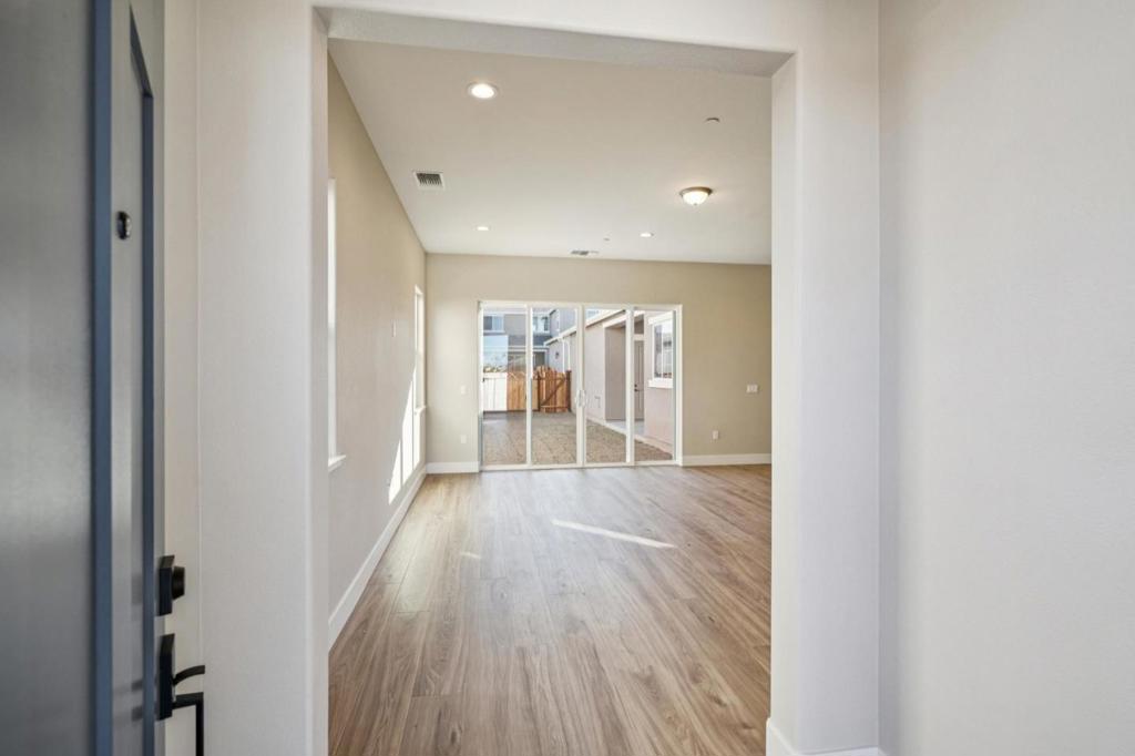 3068 El Capitan Drive