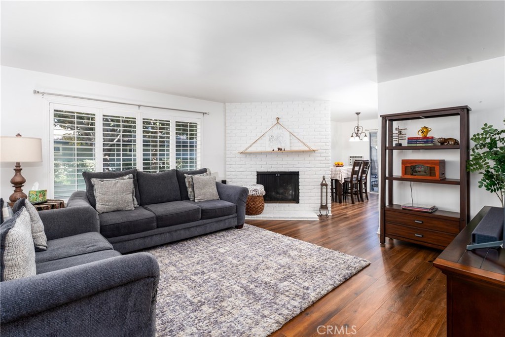 1107 W Memory Lane 17A