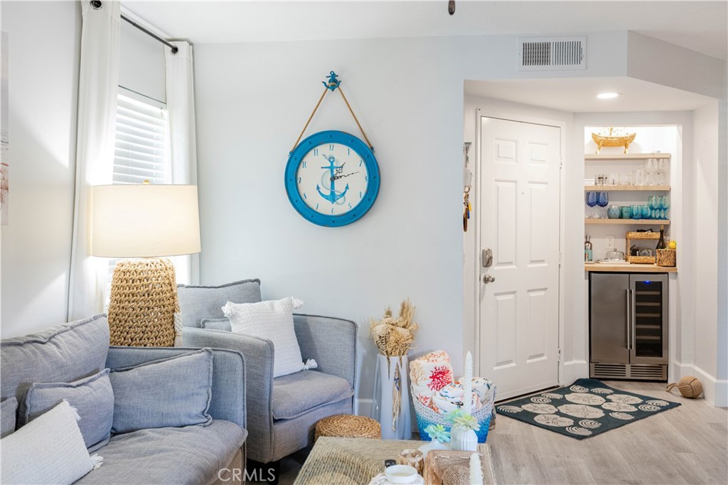 68 Corniche Drive B