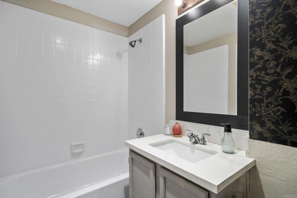 40037 White Leaf Lane