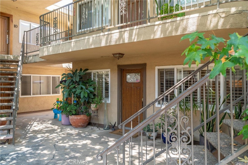 551 W Stocker Street 3, Glendale CA 91202