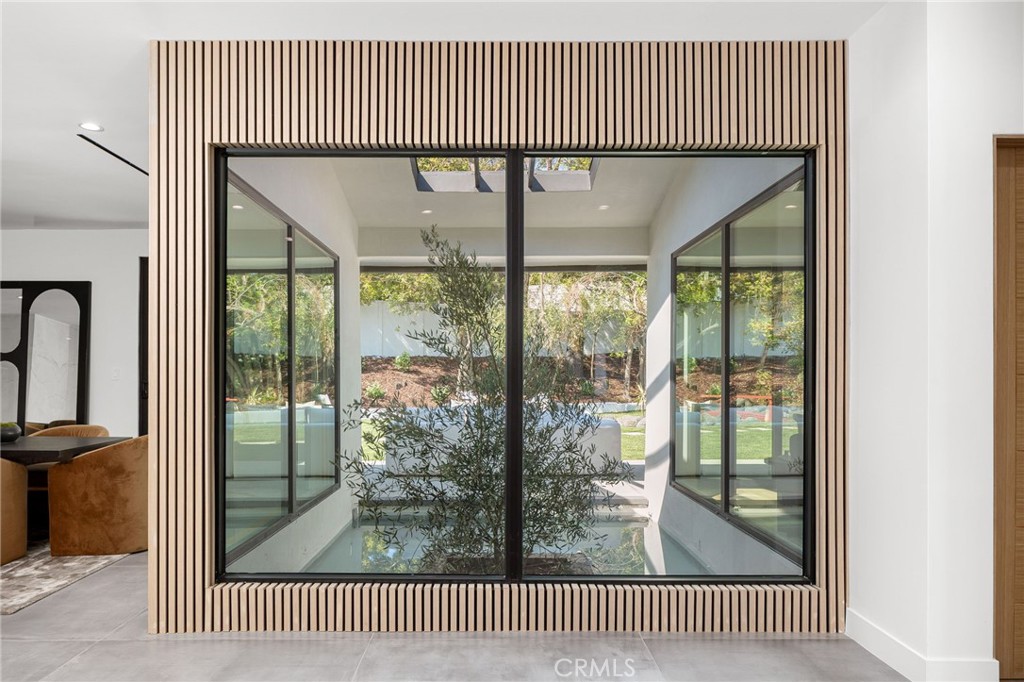 Properties 3 18155 Lake Encino Drive