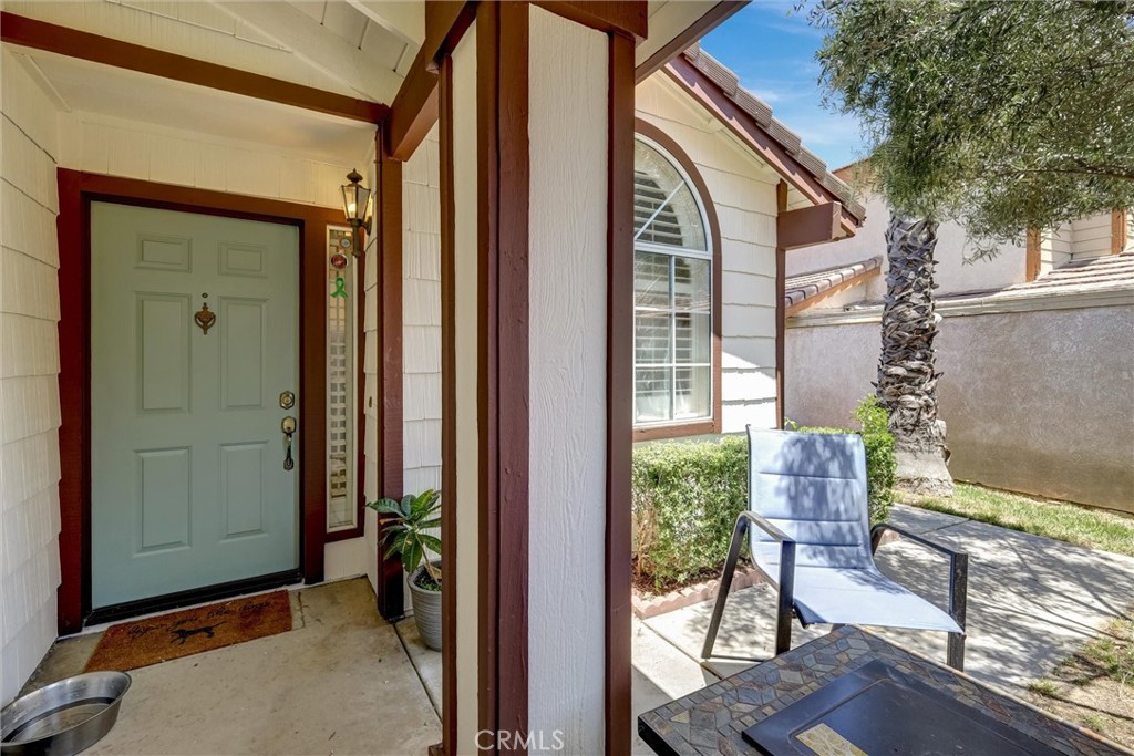 41555 Avenida De La Reina