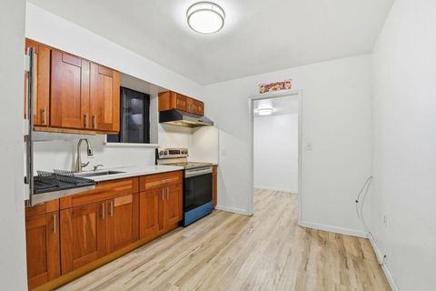 Tiny photo for 21182122 Mason Street, San Francisco, CA 94133 (MLS # ML82037557)