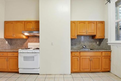 Tiny photo for 21182122 Mason Street, San Francisco, CA 94133 (MLS # ML82037557)